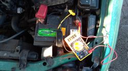 Toyota e11 problem z radiem - Wyłączające się radio...