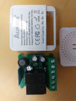 Understanding the Aubess FS-02HW Mini Smart Switch: A Detailed Look at Chip CB2S BL2028N