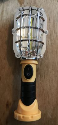 Recenzja produktu - latarka LED Hanay BBite na 3 baterie AA Recenzja produktu - latarka LED Hanay BBite na 3 baterie AA