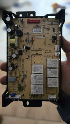 Whirlpool AKZ6230NB (typ FXZM6) piekarnik błąd F03