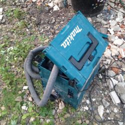 Odkurzacz-systaner - Odkurzacz-systaner własnej roboty Odkurzacz-systaner - Odkurzacz-systaner własnej roboty