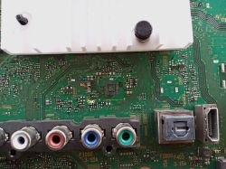 Sony KD-70XF8305– wymiana płyty głównej 1-982-627-11, problem z aktualizacją firmware