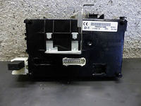 Renault clio II 2002 - przekaźnik przednich świateł przeciwmgielnych (halogenów)