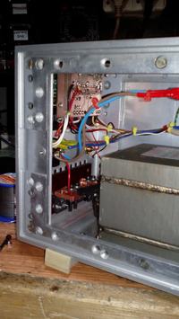 Zgrzewarka punktowa z wyświetlaczem LCD Zgrzewarka punktowa z wyświetlaczem LCD