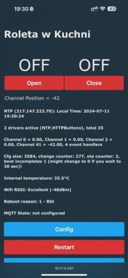 Screenshot of a kitchen blind control app interface.