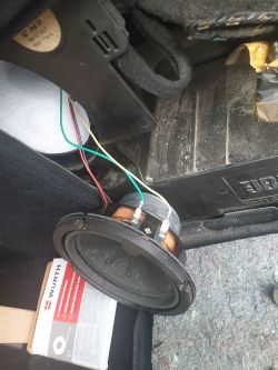 Wymiana głośnika dwucewkowego na jednocewkowy peugeot 407 system jbl