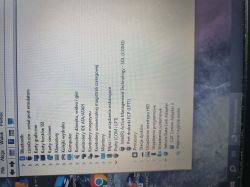 Zrzut ekranu menedżera urządzeń systemu Windows z widoczną listą urządzeń.