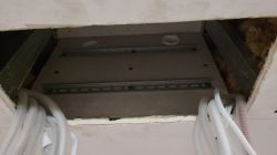 Instalacja wzmacniacza i Raspberry Pi w suficie z wełną: bezpieczeństwo i temperatura