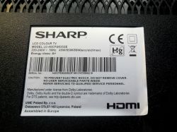 Sticker of Sharp LC-40CFG6352E TV model with technical information.
