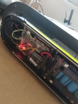 Xiaomi M365 wyłącza się po 15s - brak BLE 072, czerwona dioda przy baterii