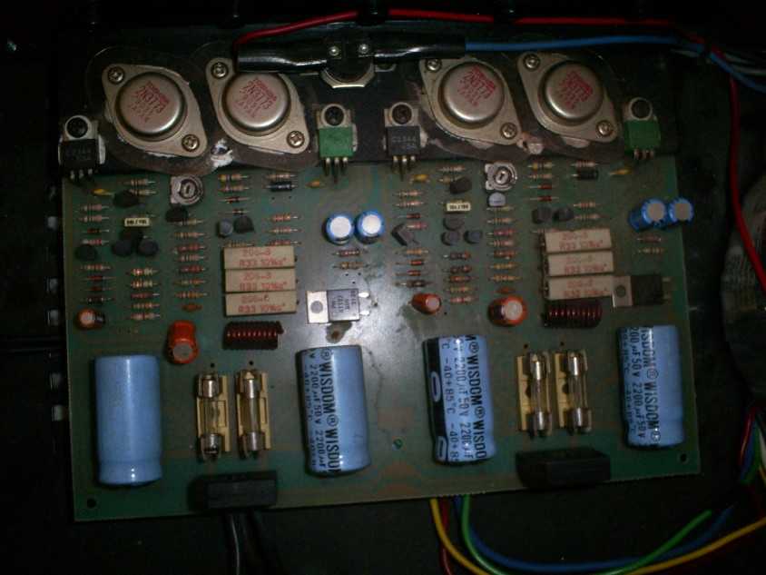Jak określić moc DIY wzmacniacza z tranzystorami Toshiba 2N3773?