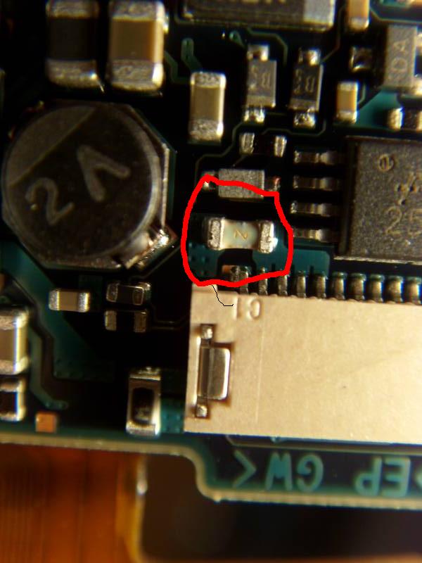 SONY W50, jaka wartość bezpiecznika lampy?