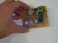 Płytka testowa do czujników przyspieszenia