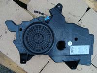 Schemat wtyczki subwoofera Blaupunkt w AUDI A3 Schemat wtyczki subwoofera Blaupunkt w AUDI A3