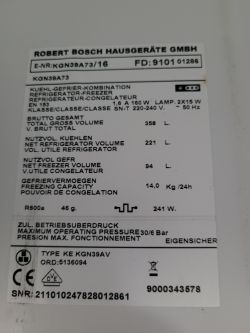 Lodówka Bosch KGN39A73/16 - zbierający się lód w zamrażalce i alarm