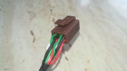 Gdzie kupić wtyczkę 2x2, 2x5 do radia samochodowego? Zdjęcia w linkach