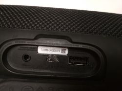 Częsta Usterka: Wymiana gniazda USB w przenośnym odtwarzaczu bluetooth Częsta Usterka: Wymiana gniazda USB w przenośnym odtwarzaczu bluetooth