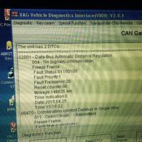 Audi q7 - Kontrolka silnika świeci na żółto i klocków mimo że są dobre