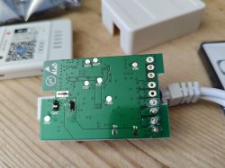 PCB with Magic Home BL602 chip without LF686 marking.