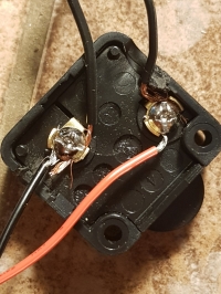 Podłączenie taśmy LED do wyłącznika barkowego Podłączenie taśmy LED do wyłącznika barkowego