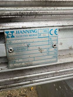 Tabliczka znamionowa silnika elektrycznego Hanning Elektro-Werke z danymi technicznymi.