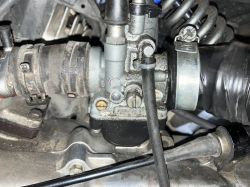 Jak ustawić gaźnik w motocyklu? Porady dla początkujących