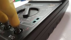 Mini Test: Zestaw przewodów z wtyczkami bananowymi wraz z akcesoriami Mini Test: Zestaw przewodów z wtyczkami bananowymi wraz z akcesoriami