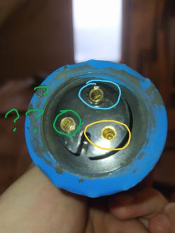 Frugal Storm - nie chce jechać i na ułamek sekundy koło lekko rusza w tył