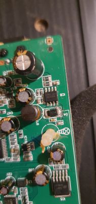 Radio Internetowe Roberts SB1 z Soundbarem: Wyłącza się, przetwornica CHMC S83 SCA108