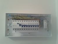 uziemienie w gniazdku - zbierający sie ładunek elektryczny