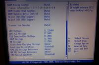 Podkręcenie Intel Core 2 Duo E8500 do 3.80GHz obniżyło taktowanie RAMu do 958MHz