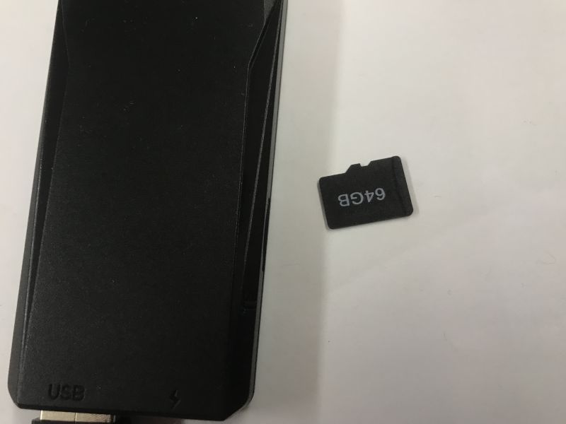 Minitest and interior presentation - retro M8 console/emulator with two pads, RetroArch