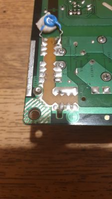 Samsung LE32A656A1F - TV włącza się po kilku próbach. Jak już się uda jest OK.