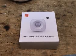 [CBU/BK7231N] Tuya PIR motion sensor Krasław 120°, deep sleep, battery powered