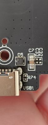 Identyfikacja spalonego elementu D5 w kompresorze Xiaomi