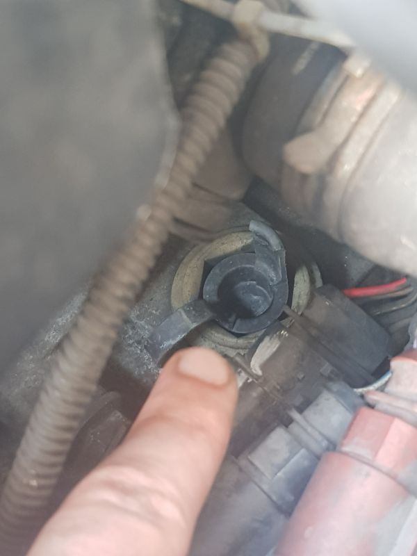 Vw lupo 1.4 16v 75km - Płyn chłodniczy w skrzyni?