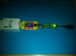 Prosty mini test kabli USB. Prosty mini test kabli USB.