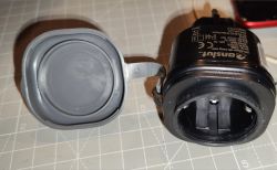 Anslut Outdoor Smart Plug with Removed Cover Close-up of an Anslut outdoor smart plug with the cover removed.