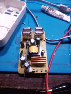 Uklad SMD 5 pin 72d8m - prosba o identyfikacje ukladu