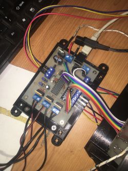 Zaawansowane sterowanie oświetleniem w salonie