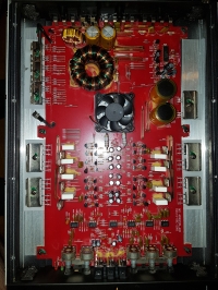 Boss BA-2900 - Brak sygnału na kanałach, dioda Power świeci, wentylator działa