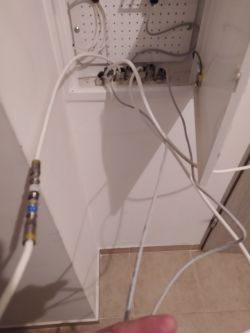 Dekoder satelitarny: 0% jakości sygnału na 4-letnim osiedlu - jak sprawdzić przyczynę?