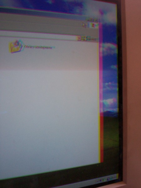 LG Flatron F700B - jak naprawić zniekształcone kolory po lutowaniu?