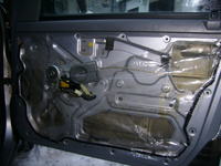 Głośnik w drzwiach przednich- W jakim miejscu lepiej?