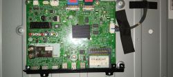 LG 60LA620S TV Mainboard LG TV mainboard model 60LA620S with various component labels.