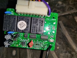 Uniwersalny sterownik centralnego zamka - programowanie nowych pilotów