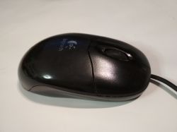 Naprawa uciążliwego dwukliku we współczesnych myszkach komputerowych