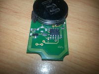 Brakujący rezonator kwarcowy w pilocie HCS301 - jak ustalić częstotliwość?