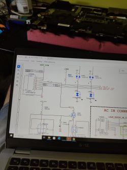 Acer Predator 17 N15P4 – brak ładowania baterii, różne układy BQ24780S/BQ24735