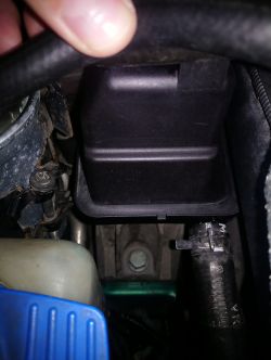 Audi A3 8L TDI ALH - Wyciek płynu wspomagania przez odpowietrznik korka zbiorniczka po wymianie